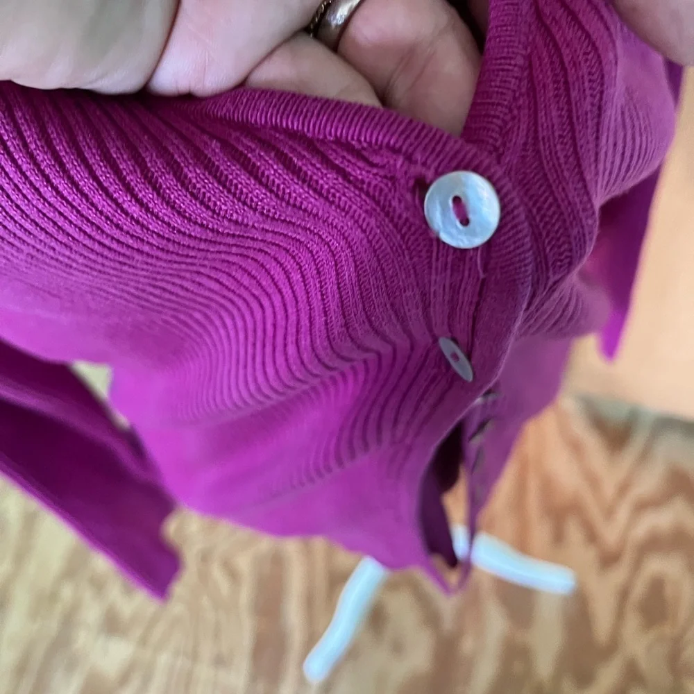 Joseph A. Silk twin sweater set.Raspberry color